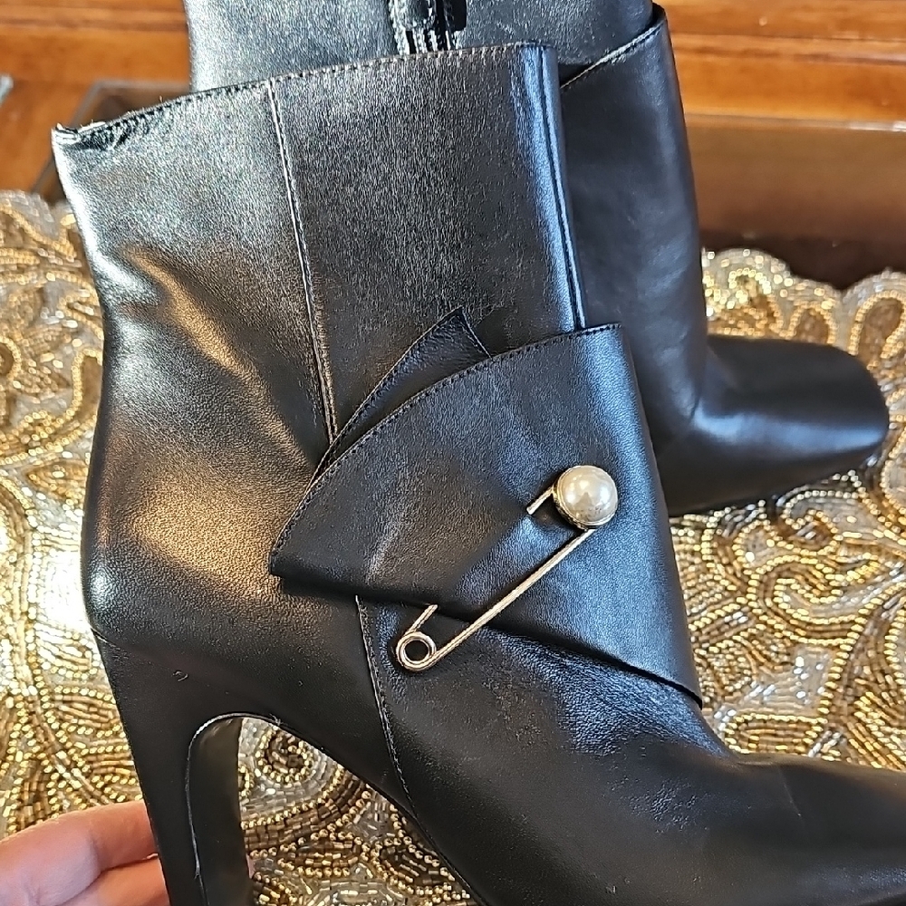 Nine West Black Heeled Boots with Pin Accent - Picture 3 of 7
